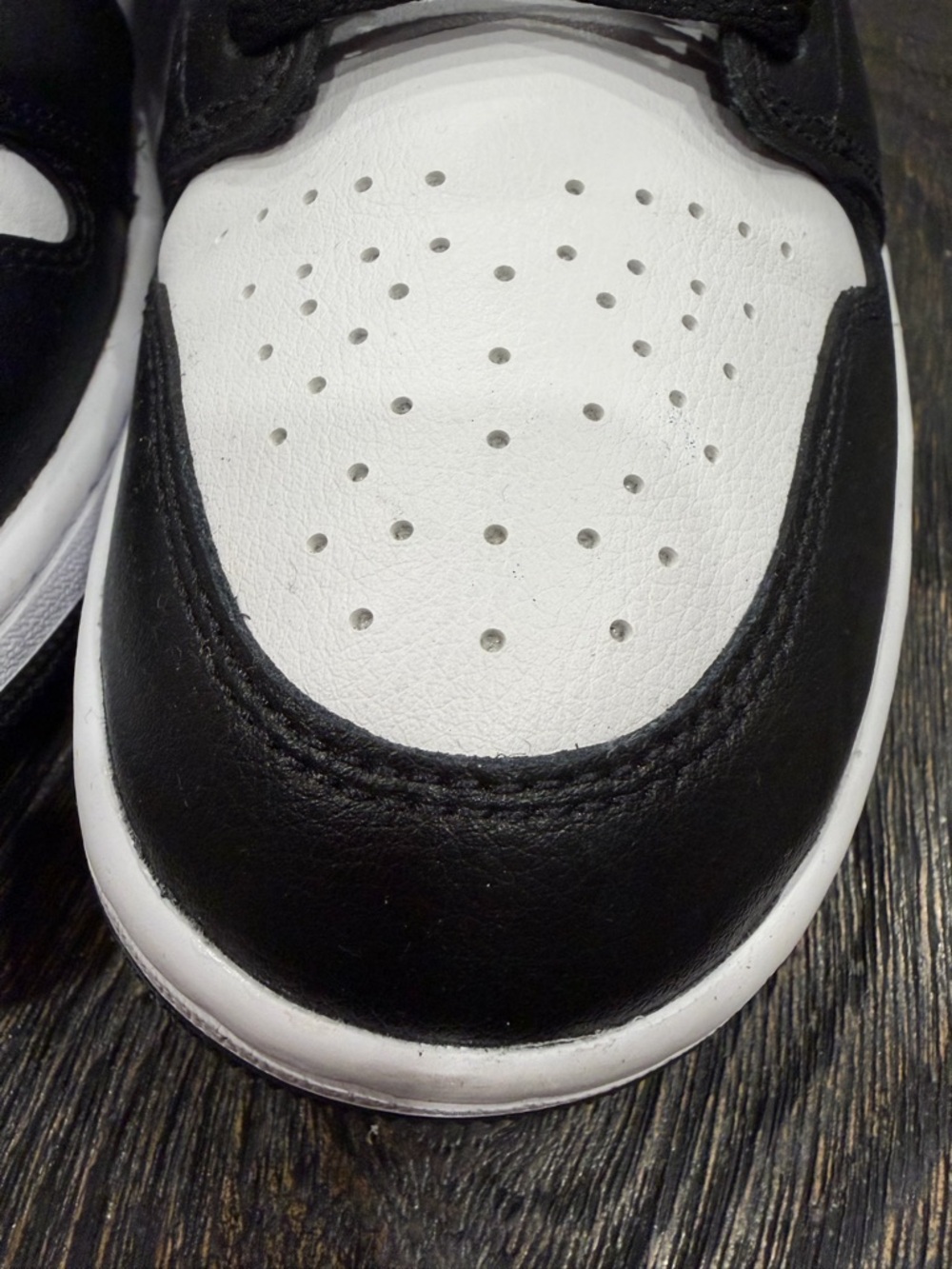 Nike Air Jordan 1 Mid Black White PANDA New Shoes Women size 10.5 like new - Picture 6 of 10